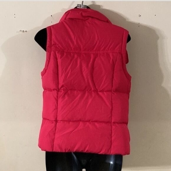Abercrombie & Fitch pink puffer down mix vest see pic 3 for fabrics. - Picture 2 of 6